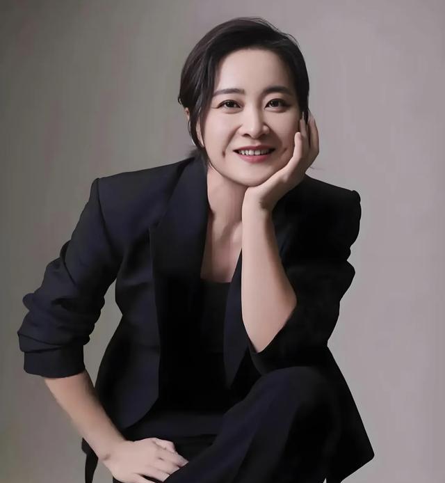 贾玲电影海报