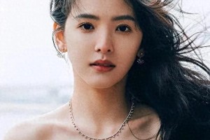 章若楠：从白月光到红月光的华丽转身