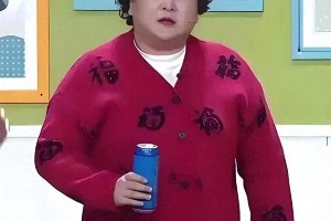 贾玲瘦身成功亮相生日派对，气质大变引热议