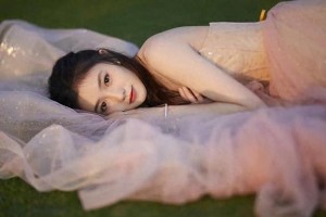 易烊千玺刘浩存《送你一朵小红花》抗癌电影解析