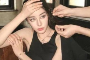 张凌赫镜头下的迪丽热巴：颜值暴击，美到失语