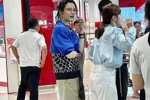 向佐穿女装爆火：揭秘背后的流量密码与演员梦