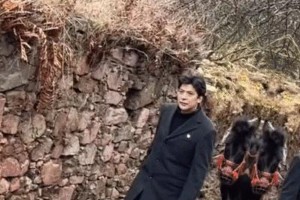 四川甘孜文旅局长刘洪化身侠客为家乡代言