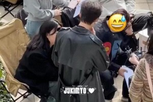 柯淳随地吐痰引争议，短剧一哥人设崩塌