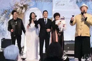 郭碧婷儿女百岁宴差距大，向家不重男轻女